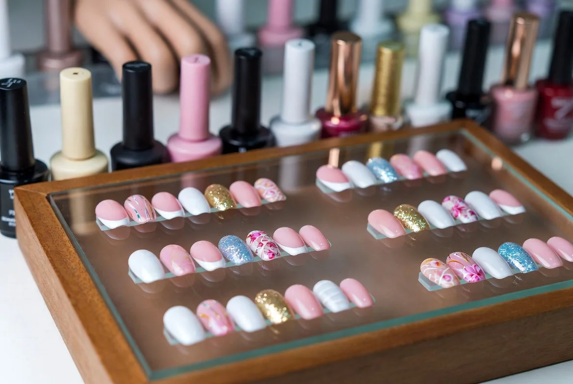 Gel Nail Studio